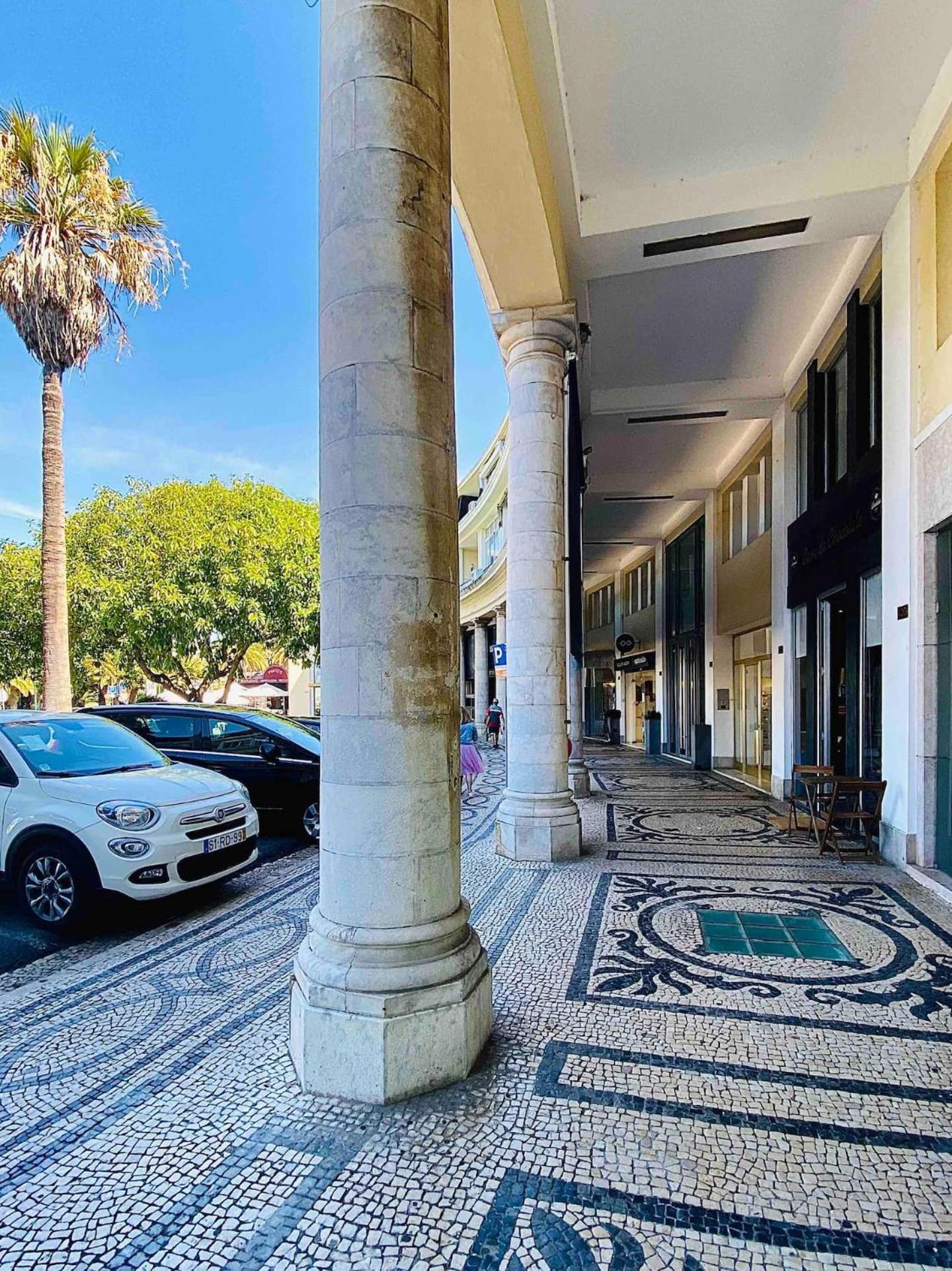 Sea View 2 Mins Walk To Beach And Estoril Casino Exterior photo
